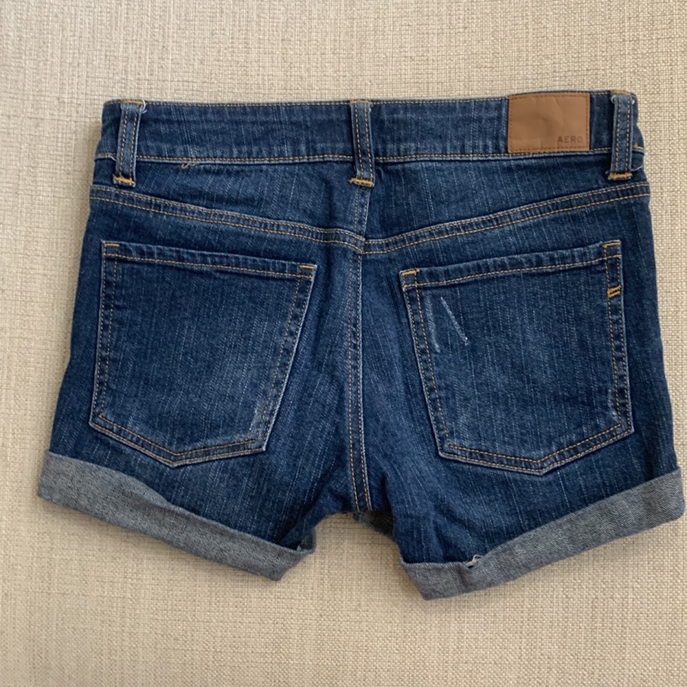 Women’s size 4 jean shorts - Picture 2 of 3